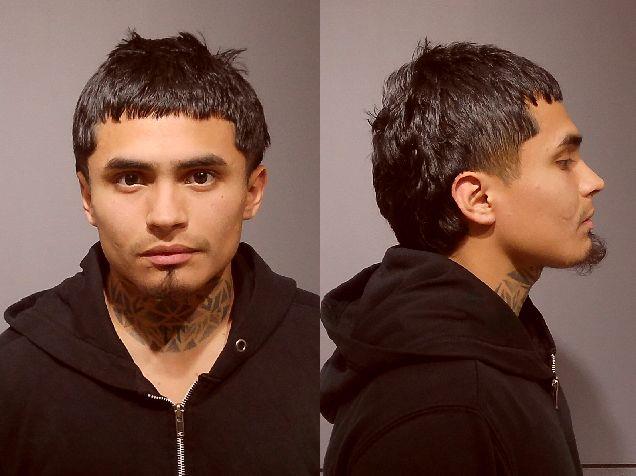 Mugshot of OMAR BRAVO
