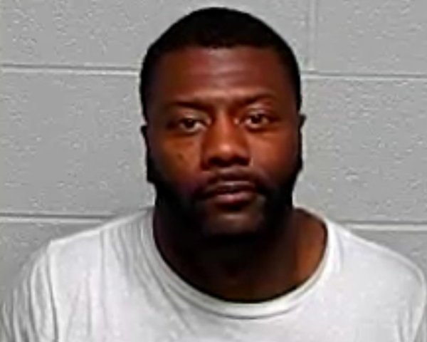 Mugshot of WILLIE JAMES, JR WHITE