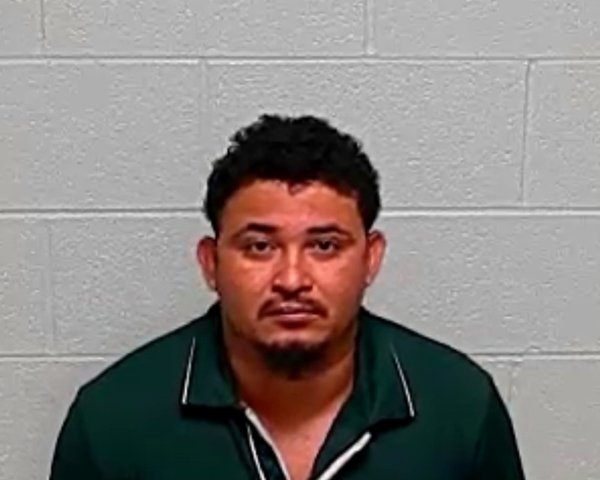 Mugshot of JAIRON A CHAVARRIA-ESTRADA