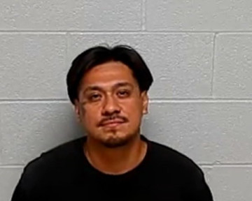 Mugshot of ROBERTO A GALLEGOS
