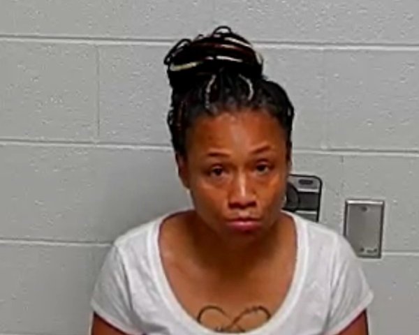 Mugshot of MIESHA KEENER