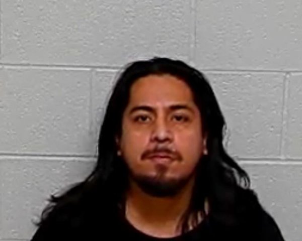 Mugshot of SAUL J QUEBRADO
