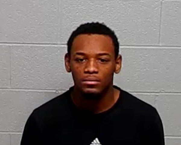 Mugshot of MICHAEL A TRAVIS