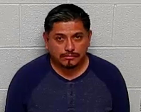Mugshot of Gamaliel Flores-Barrera