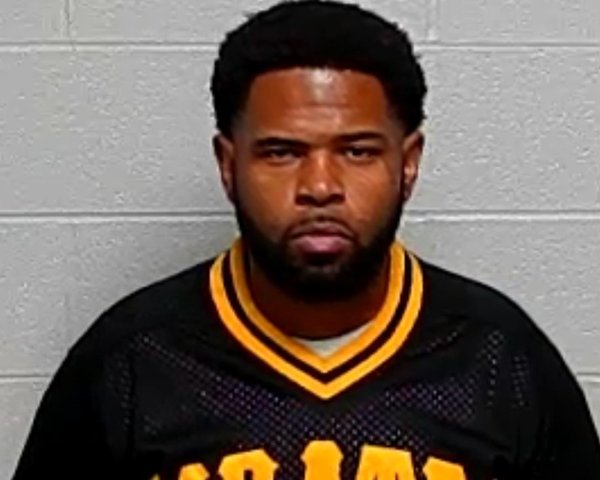 Mugshot of JOHNNY CHARLES, JR JACKSON