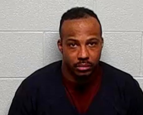 Mugshot of DARIUN R MONTGOMERY
