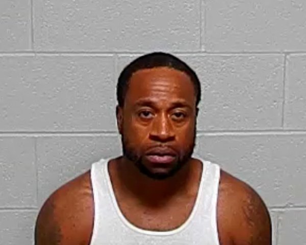 Mugshot of CEON L HILL