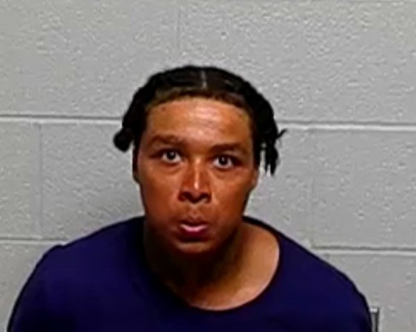 Mugshot of JOVANNI D SANCHEZ