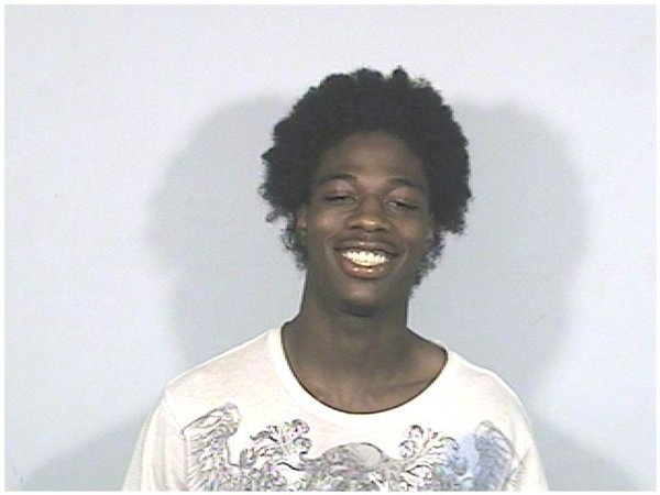 Mugshot of ZERVANT S THOMAS