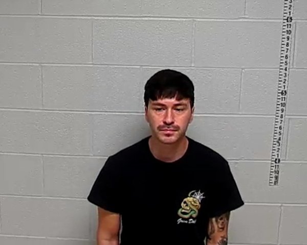 Mugshot of ADAM L LARES