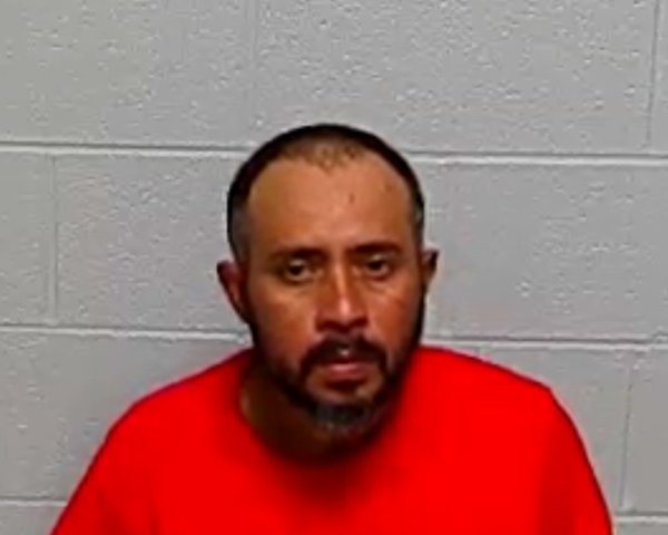 Mugshot of ERLIN A FLORES