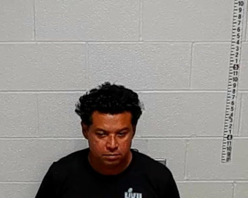 Mugshot of Edwin A Lopez-Alvarado