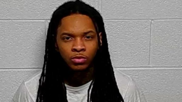 Mugshot of ZAYVEON T THOMAS