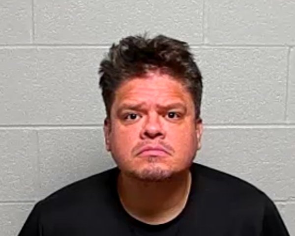 Mugshot of LUIS A SALGADO
