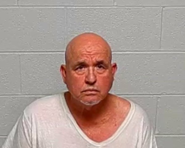 Mugshot of MARIO MONTES DE OCA