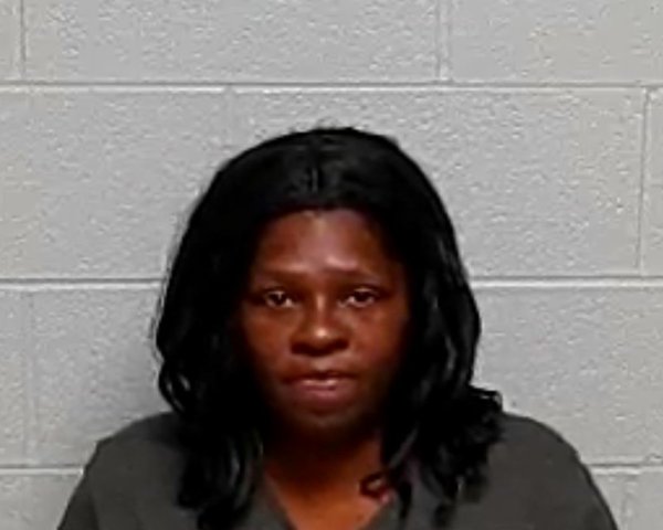 Mugshot of LASHAY N PIPES
