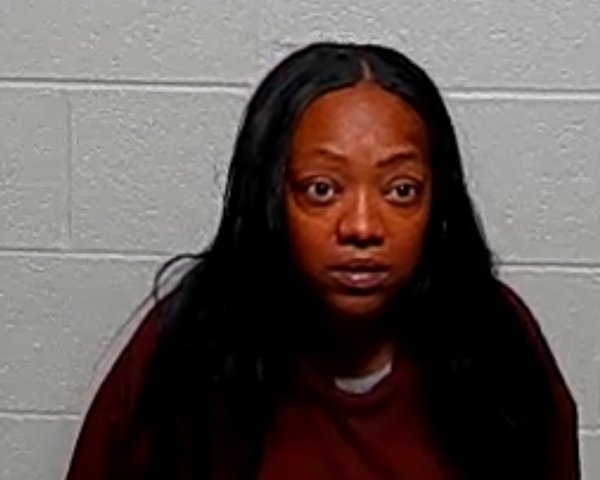 Mugshot of BRITTNEY M MACK