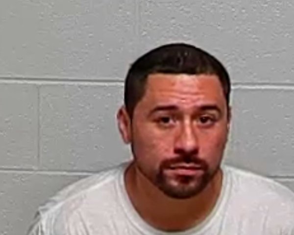 Mugshot of JONATHAN AVELAR