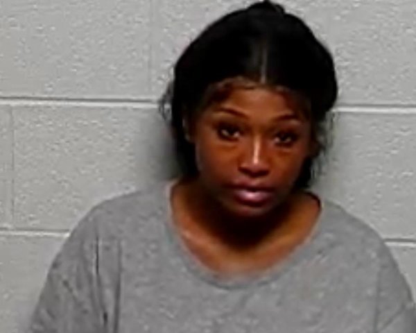 Mugshot of EULAYAH O HENDERSON