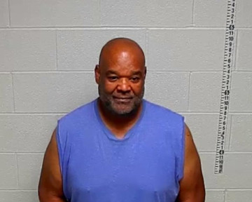 Mugshot of JULIAN TYRONE, SR TUCKER