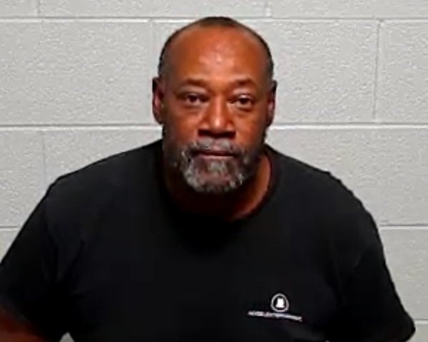 Mugshot of CEDRIC DELEON PHILLIPS