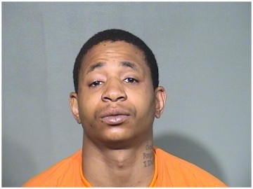 Mugshot of DAMONTE T ROGERS