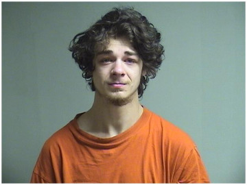 Mugshot of KYLE B THOMPSON