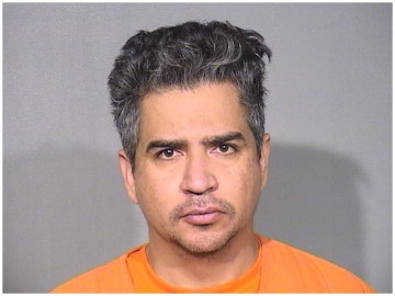 Mugshot of ROBERT J HERNANDEZ-VALDERRAMA