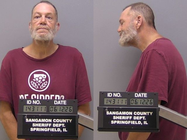 Mugshot of MATTHEW A ALVARADO