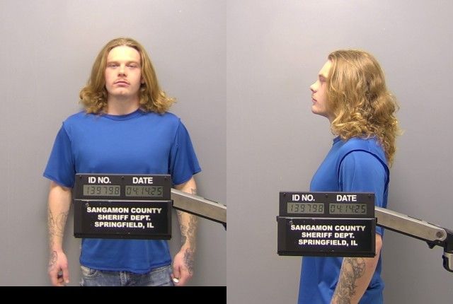 Mugshot of Justin L Pickrell