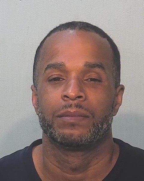 Mugshot of Rhommey Greenard