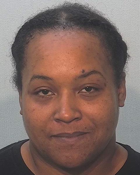 Mugshot of Sharisse Dameron-hatcher