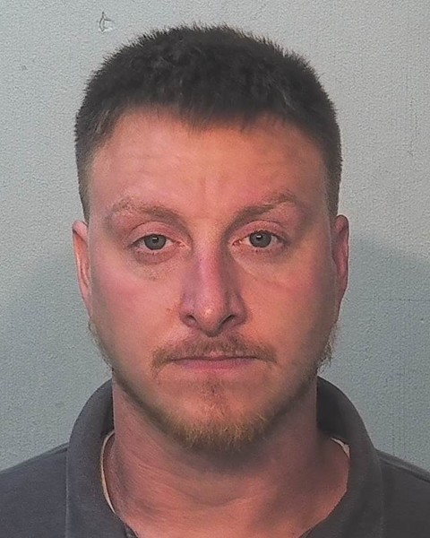 Mugshot of Austin Alleshouse