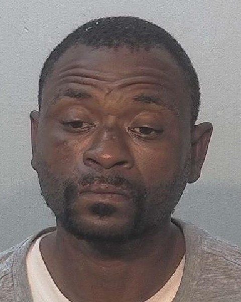 Mugshot of Devione Kirkendall