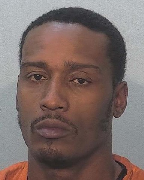 Mugshot of Zaire Starks