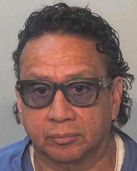 Mugshot of Arnold Mauricio