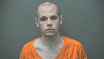 Mugshot of Carter Douglas Albertson
