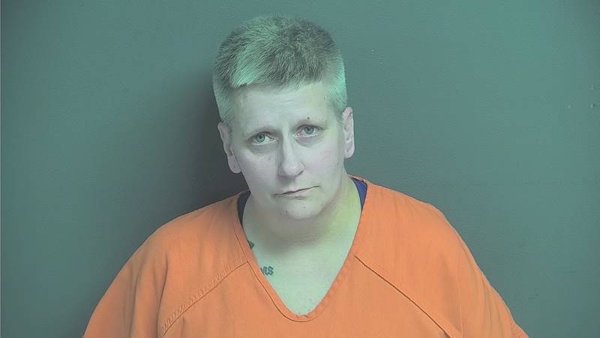 Mugshot of Amanda K Redman