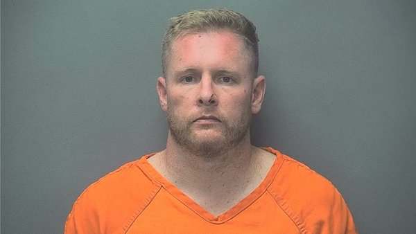 Mugshot of Eric Anthony Voss