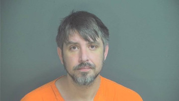 Mugshot of ERIC STEVEN FRAZER
