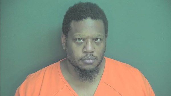 Mugshot of Jamar R Warren