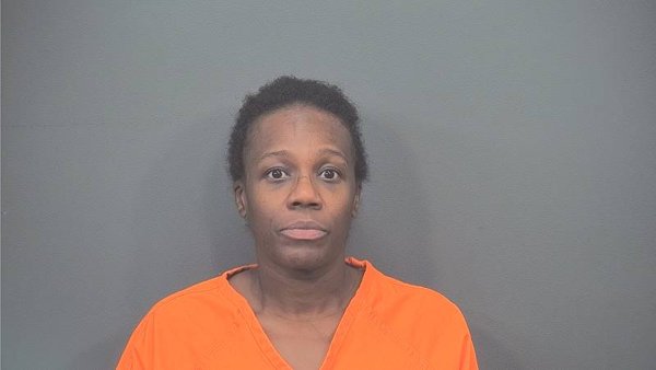 Mugshot of Carrie Marie Dickerson