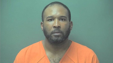 Mugshot of Desmond Hawk Williams