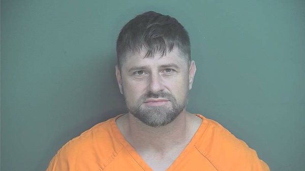 Mugshot of Adam Thomas Naugle