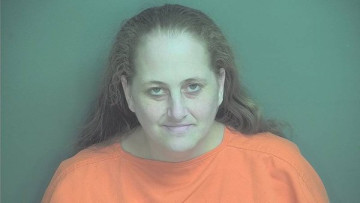 Mugshot of Suzanne Marie Mckinney