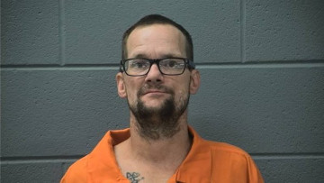 Mugshot of DUSTIN ALLEN CURRY