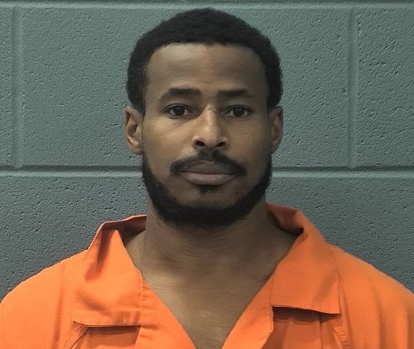 Mugshot of ANTONIO DEON SHELTON