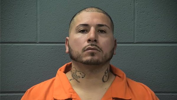 Mugshot of FERNANDO CHAVEZ