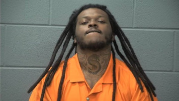 Mugshot of QUERVO TRE'YOUN TAYLOR