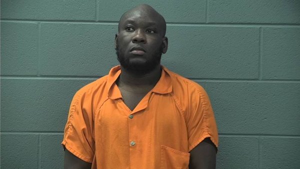 Mugshot of MOISE PAUL